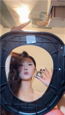 图片[1]-【娩娩大魔王】香水马桶视角羞辱    250202-23-绳艺套路资源网