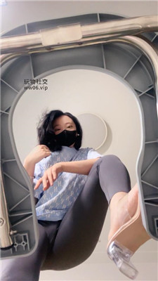 图片[1]-【小妮】瑜伽裤马桶视角羞辱    250222-18-绳艺套路资源网